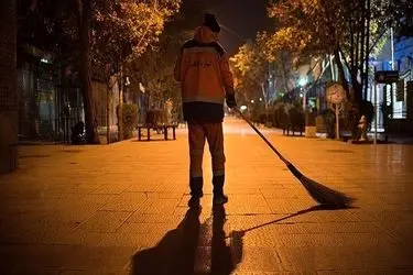 کارگران شرکتی شهرداری زنجان: در انتظار تبدیل وضعیت هستیم