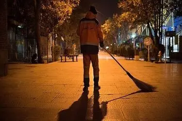 مطالبات کارگران شهرداری ایرانشهر پرداخت نشد/ تاخیر در واریز حق بیمه