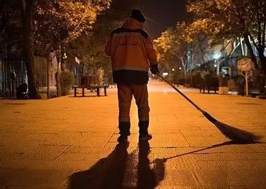 مطالبات کارگران شهرداری ایرانشهر پرداخت نشد/ تاخیر در واریز حق بیمه