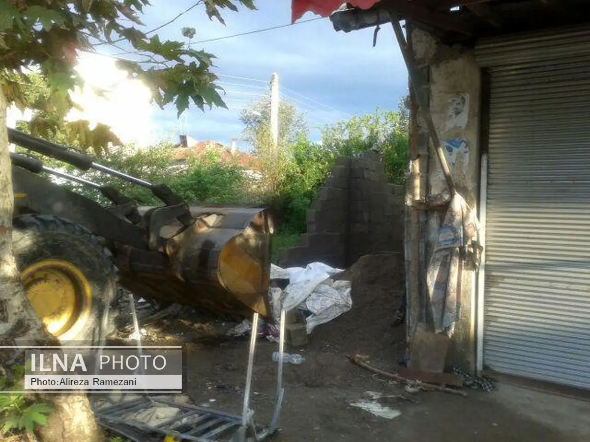 جمع آوری ساخت و ساز غیرمجاز در محور رشت-فومن