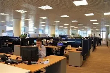  صرفه جویی ۲۰۰ مگاواتی ادارات شهر تهران در گرم ترین روز سال