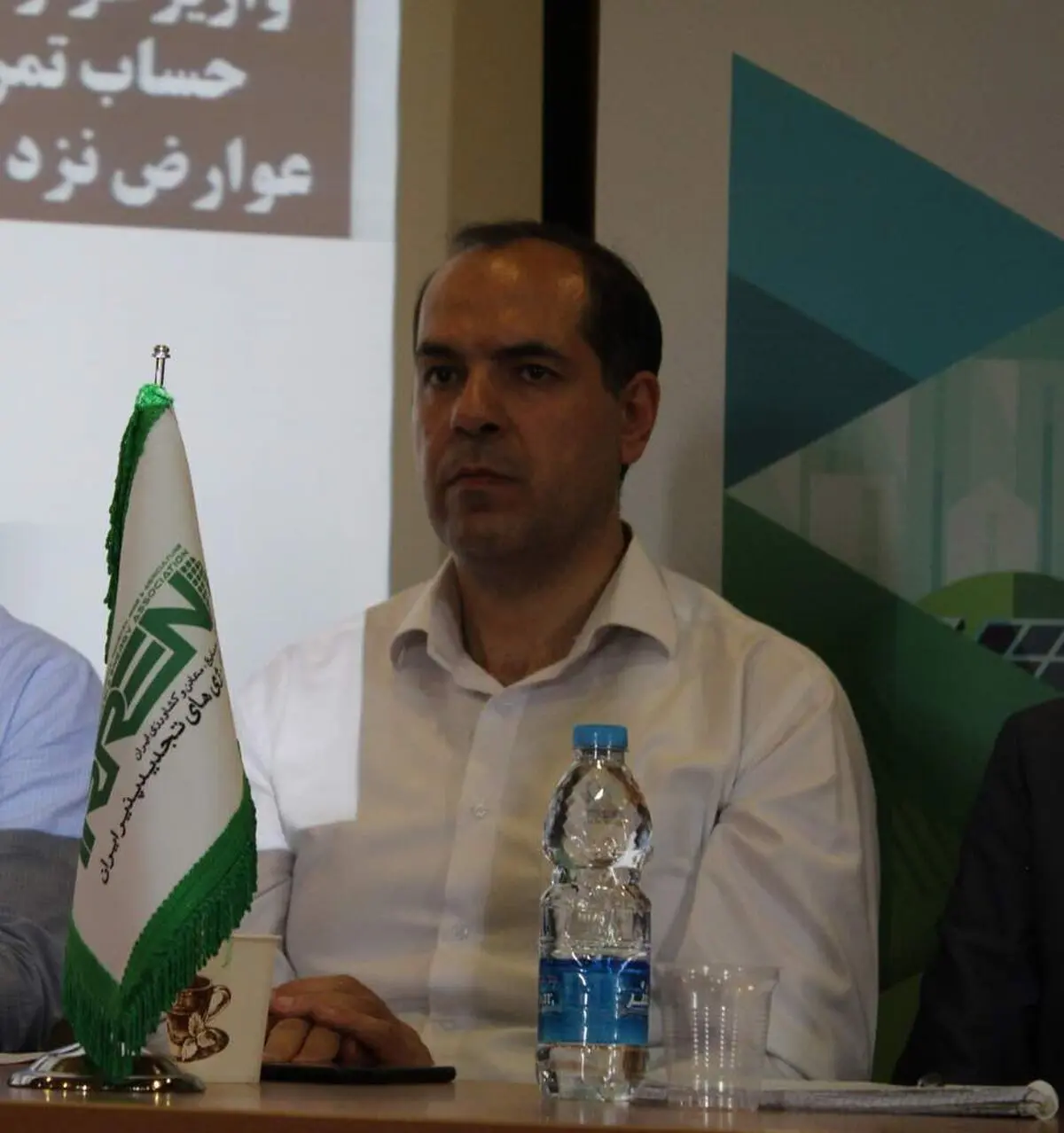 عدم مصرف 250 هزار متر مکعب آب در نیروگاه‌های تجدید پذیر 