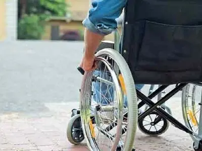 چرا خبری از پرداختِ مابه‌التفاوت حق پرستاری معلولان نیست؟ 