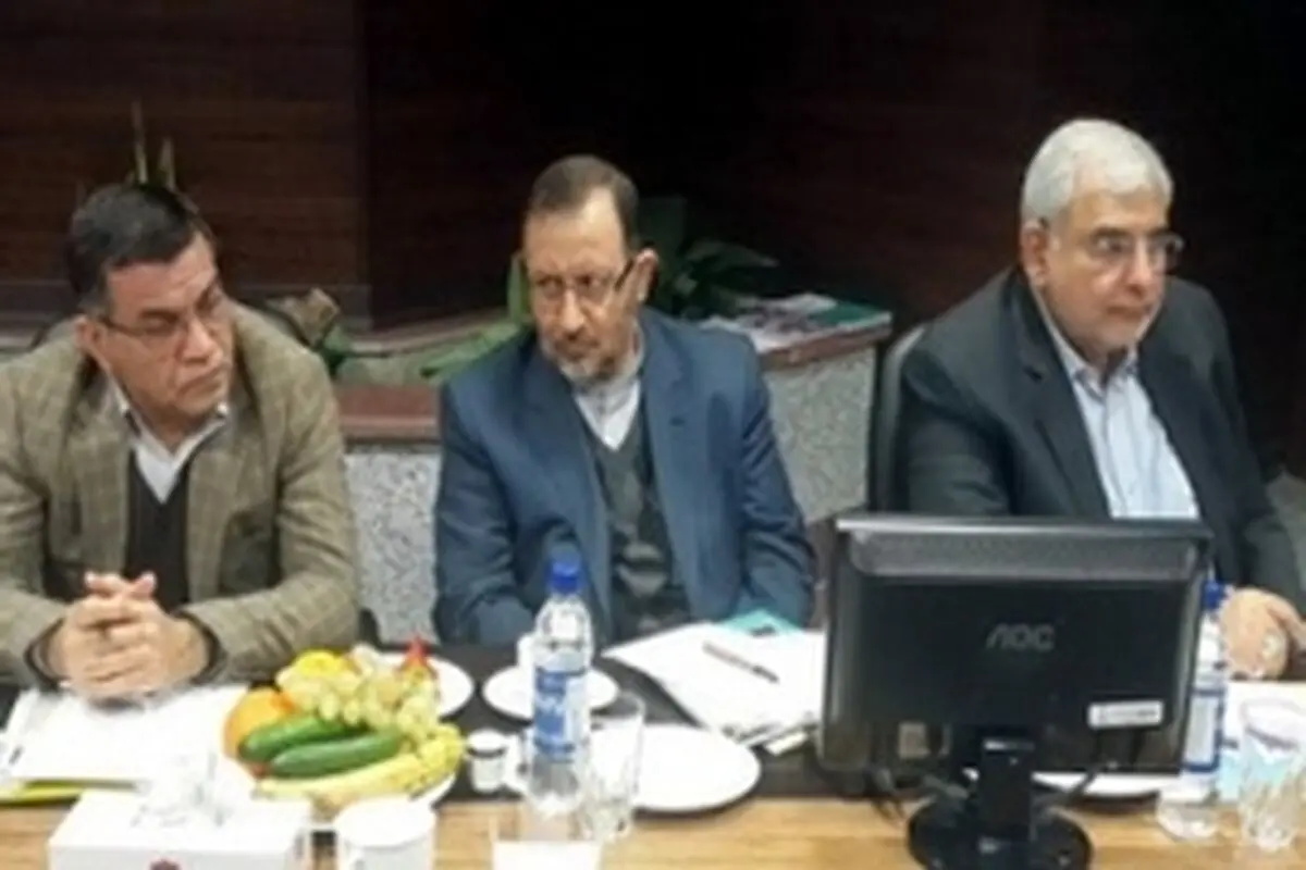 نشست استانداران ادوار استان لرستان در تهران برگزار شد