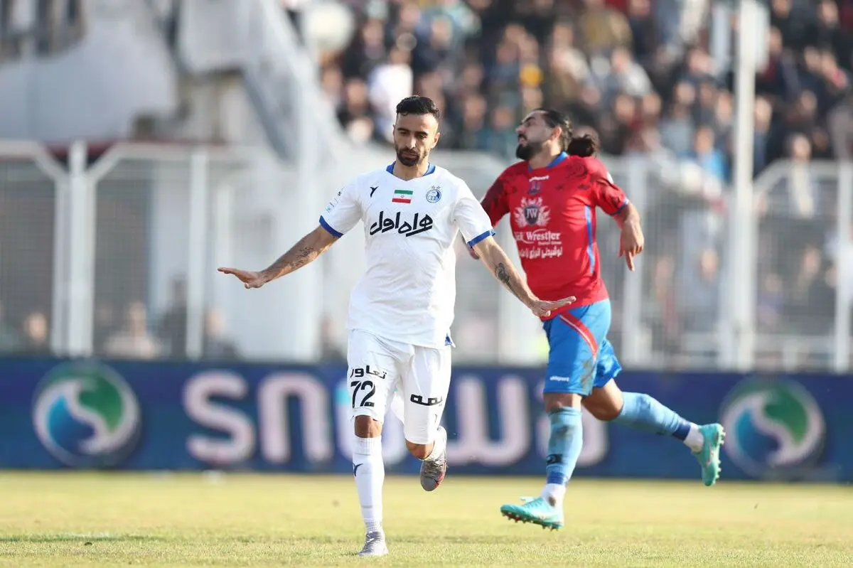توقف آبی‌ها در قائمشهر؛ هدیه مطهری به پرسپولیس