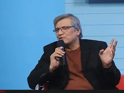 دولت کاسبان تحریم را معرفی کند/چهل سال وقت داشتیم تا خودمان را در زمینه‌های مختلف بی‌نیاز کنیم