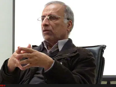 انتخابات ۹۶ انتخاب بین راه و بیراهه عنوان شد/ هزینه‌ فعالیت سیاسی باید کاهش یابد/۲۴ درصد جامعه خواستار تغییرات رادیکال هستند