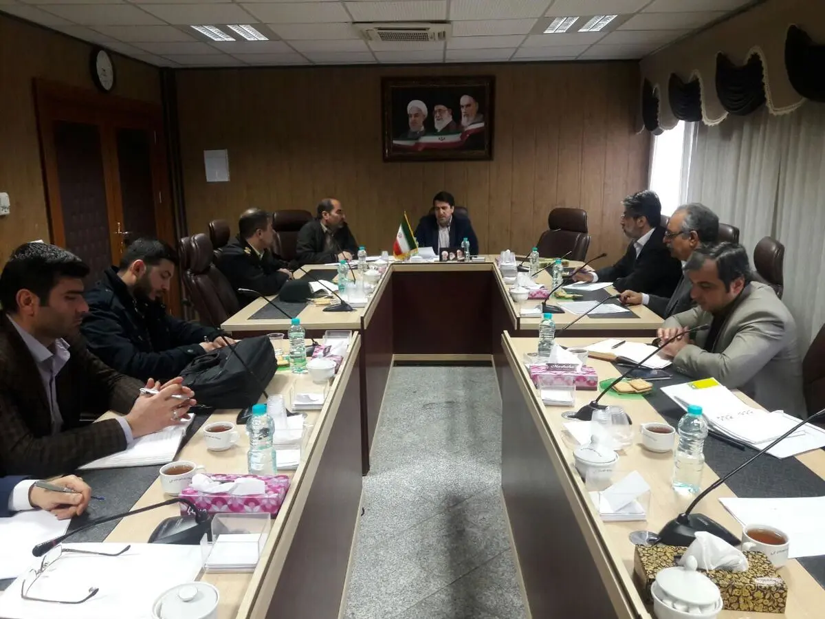 اداره کار، دادستانی و فرمانداری حامی کارگر هستند/ هدف کمیسیون کارگری، حل مشکلات کارگر و کارفرماست
