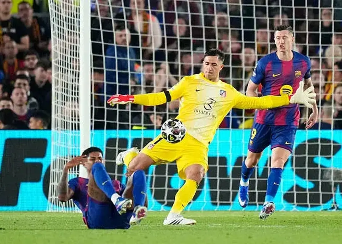 پاسخ دندان‌شکن سنگربان اتلتیکو به ادعای جنجالی رافینیا