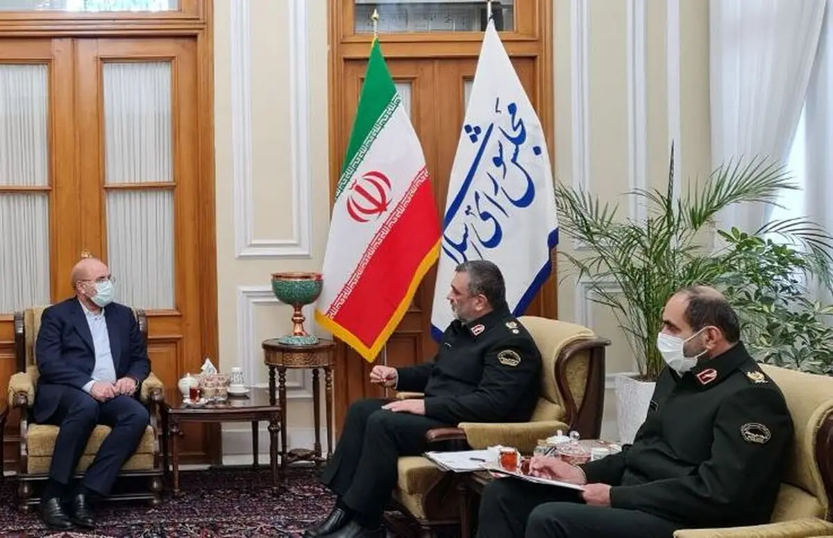 دیدار فرمانده ناجا با رئیس مجلس شورای اسلامی