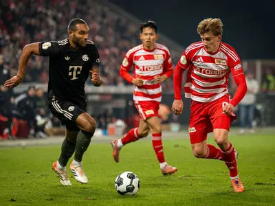 بایرن مونیخ با شکست یونیون برلین به دور بعد صعود کرد