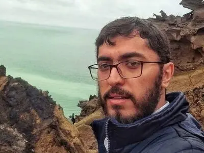 برخی مستندسازان صرفا دنبال دست گذاشتن روی خط قرمزهای نظام هستند/ مستندهای بازاری به شیوه‌های غیرمرسوم تبلیغ و برجسته‌سازی می‌شوند