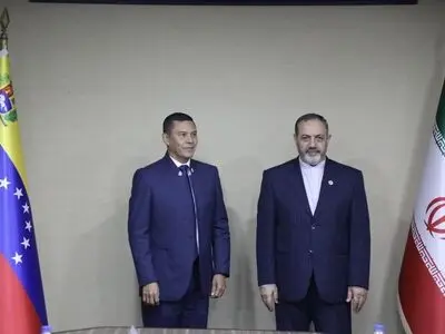 دیدار وزیر دفاع با وزیر کشاورزی ونزوئلا در کاراکاس

