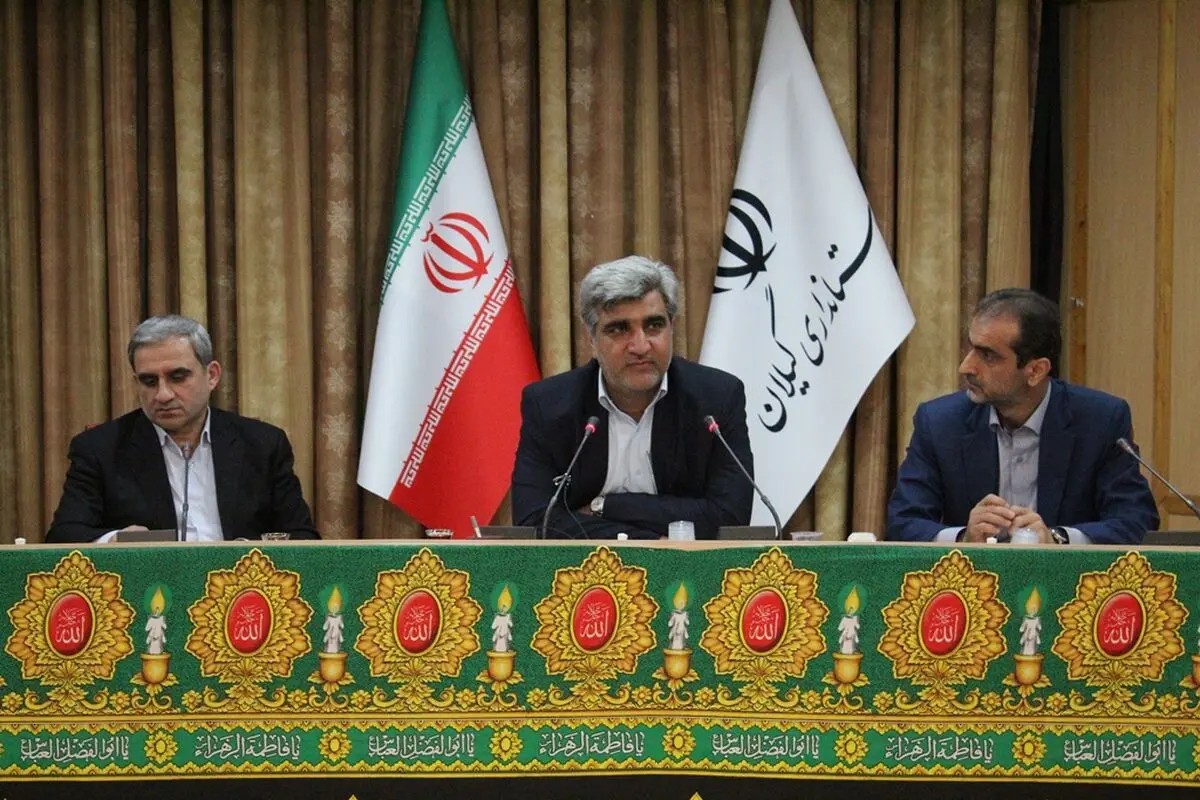 تعیین مصادیق گران‌فروشی واقع‌بینانه باشد/ بخشی از افزایش قیمت‌ها کاذب است/ برخورد جدی با قیمت‌گذاری‌های خودسرانه