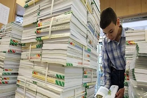 برای اولین بار همه کتاب های دانش آموزان با کاغذ ایرانی چاپ می‌شود