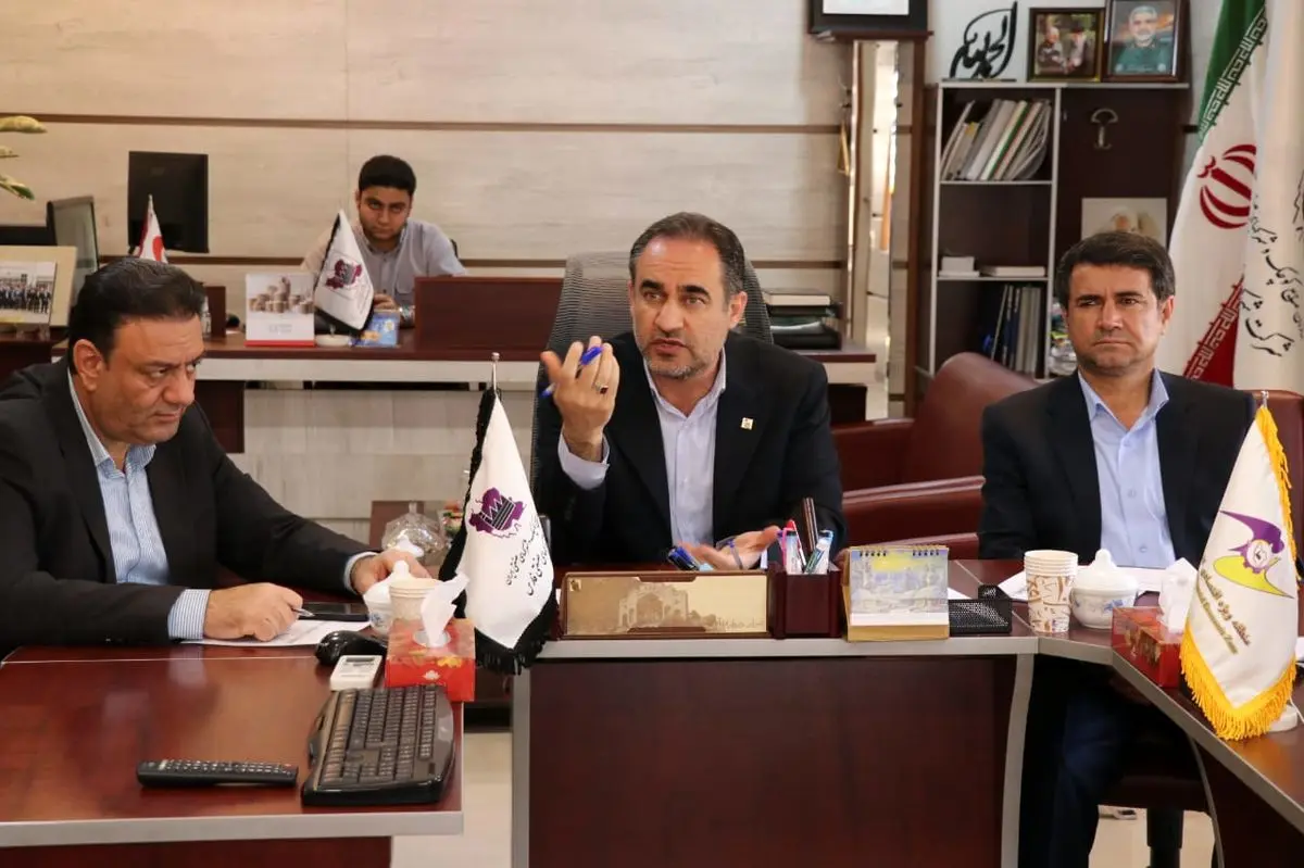  برخی مناطق صنعتی فارس با کمبود زمین مواجه است / فسخ اراضی راکد، راهکاری قانونی برای آزادسازی 