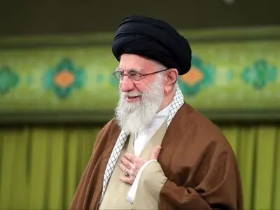 قائد الثورة: مسؤولیة جهاد التبیین تقع الیوم على عاتق منشدي مناقب أهل البیت (ع)