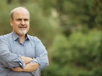 نصیری اسیر بی‌راهه‌های ناممکن و خشونت‌پروری