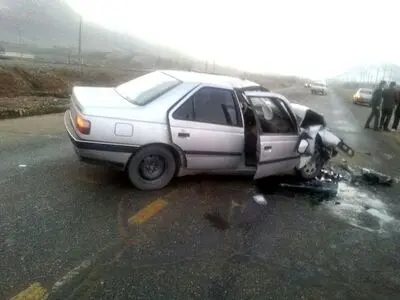 8 مصدوم در برخورد پژو 405 با پراید در محور نیکشهر-چابهار