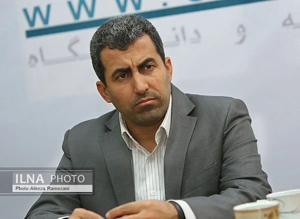 بازنشستگان صندوق فولاد سه ماه حقوق نگرفته‌اند/ هیأت رئیسه پیگیری کند