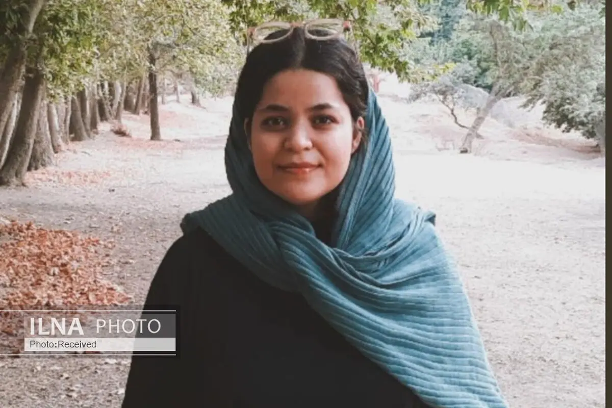 «برندینگ» و «استانداردهای گالری‌ها» آثار معیوب را از چرخه فروش بیرون رانده است/ نسبت به دورریزهای سرامیک بی تفاوت نباشیم/ با فروش اثرم ۱۲۳ نهال بلوط کاشتم