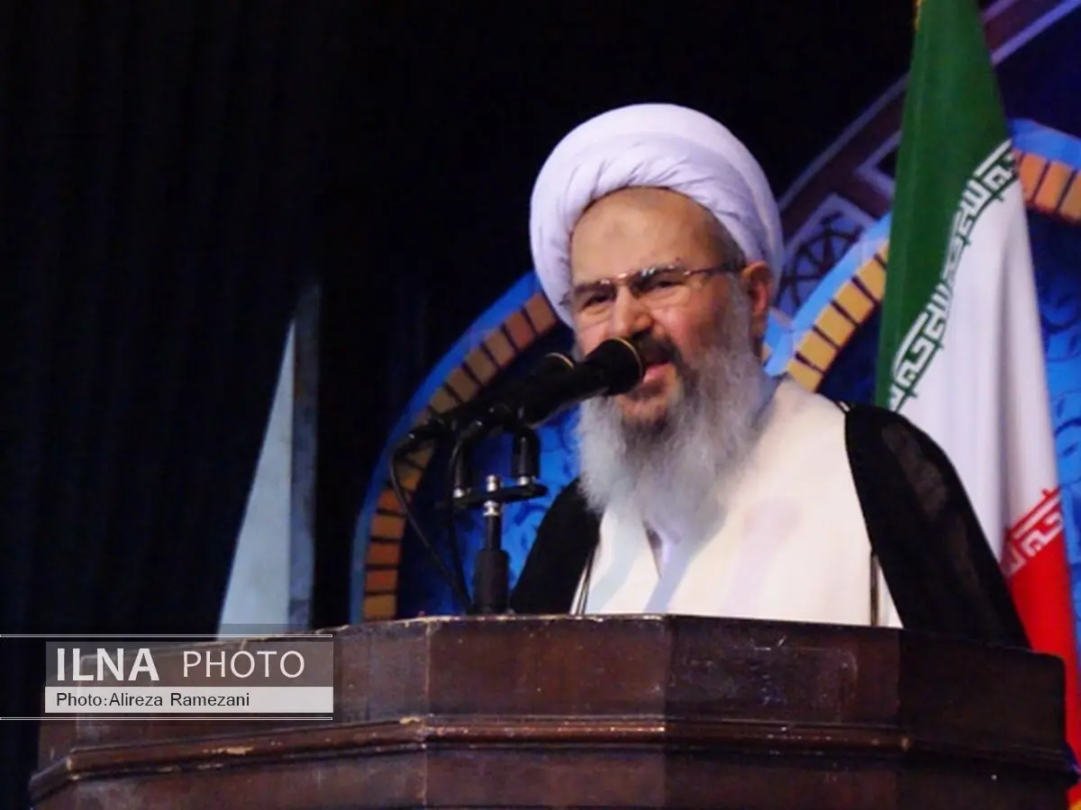 انتقاد امام جمعه کاشان از سکوت غربی‌ها در برابر کشتار شیعیان در نیجریه