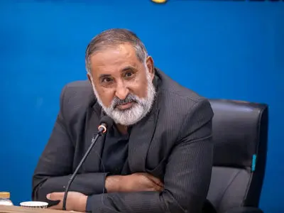 شاعران در شمار دوستان نزدیک قائد شهید بودند