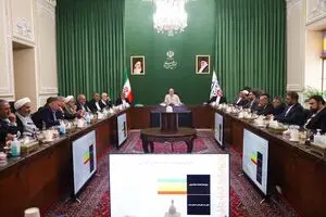 تولید خدمات از سوی دولت باعث افزایش فساد و تصرف در بیت‌المال می‌شود