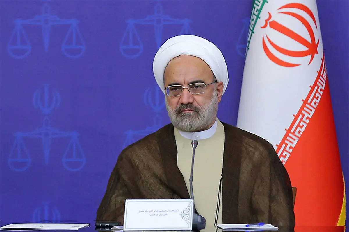 برای اجرای بیانیه گام دوم، دولت و قوه قضاییه کوتاهی کرده است/ با هنجارشکنان برخورد می‌شود