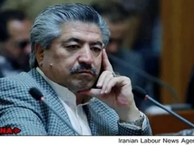 انصاری: ستاد مبارزه با فساد اداری در شهرداری‌ها تشکیل شود