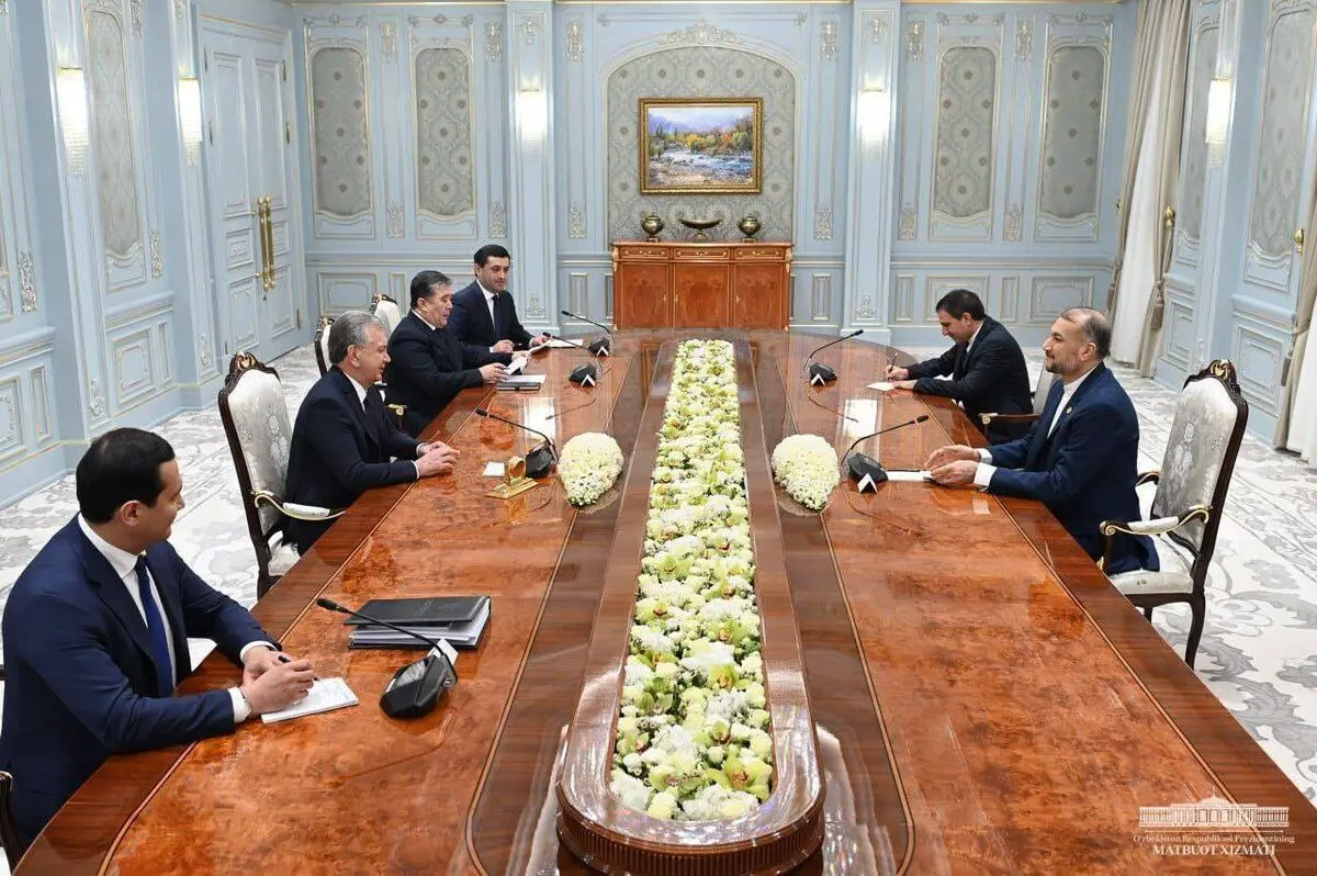 ایران خواستار گسترش مناسبات بازرگانی و اقتصادی میان ایران و ازبکستان شد