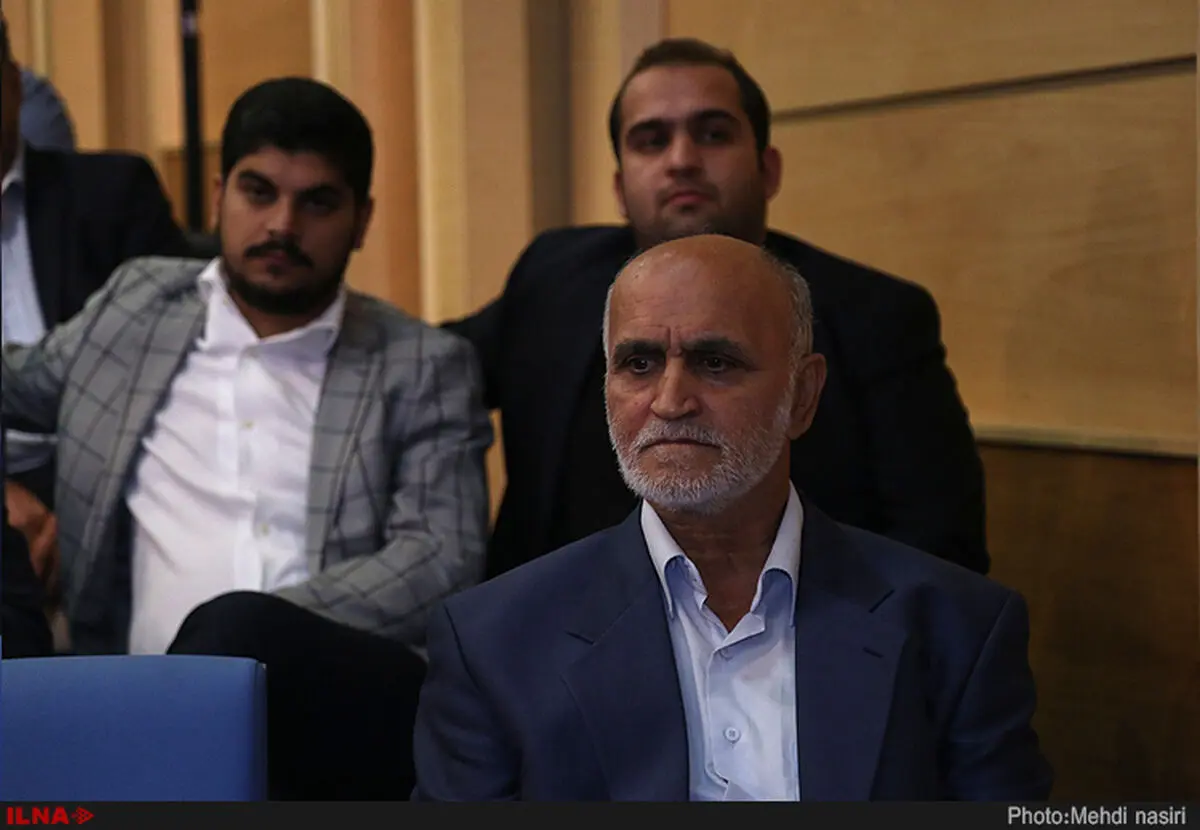  اولیایی:نباید سطح توقع از فوتبال ایران و تیم ملی را در حد صعود از مرحله مقدماتی پایین آورد