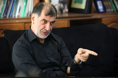 پاشنه آشیل این امت تکه تکه شدن و واگرایی است/ مذاکره‌کنندگان امروز «انتحار سیاسی» می‌کنند