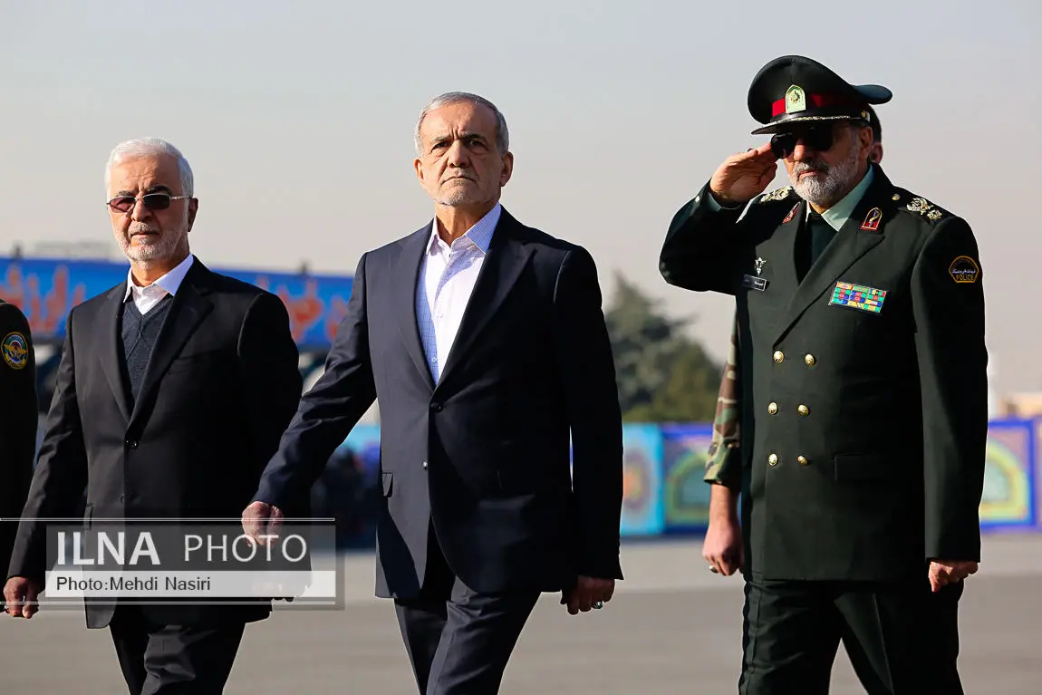 مراسم دانش‌آموختگی دانشگاه علوم انتظامی با حضور رییس‌جمهور