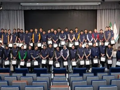 بوت‌کمپ هوش مصنوعی «کی‌بُرد»؛ نقطه اوج رقابت استعدادهای دیجیتال دانش‌آموزی کشور