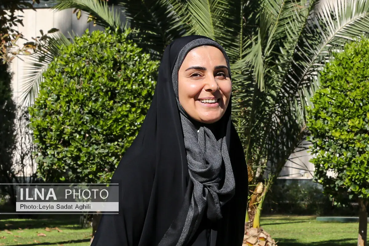 وزيرة الطرق الايراني: رسم خطة استراتيجية لربط رشت–أستارا وزيادة حجم الترانزيت بين إيران وروسيا وأذربيجان