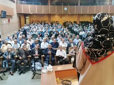 همایش ایثارگران و کهنه‌سربازان ارتش در شیراز برگزار شد