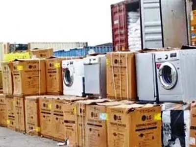 کشف لوازم خانگی قاچاق در اسلام آبادغرب