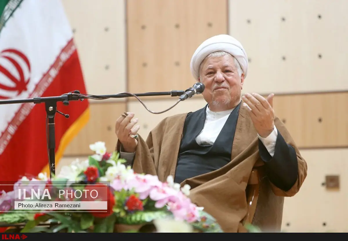 شکست هیمنه‌ تحریم‌ها کار اساسی دولت بود/ در ۱۰ سال گذشته ۱۵ هزار کارخانه در ایران تعطیل شد