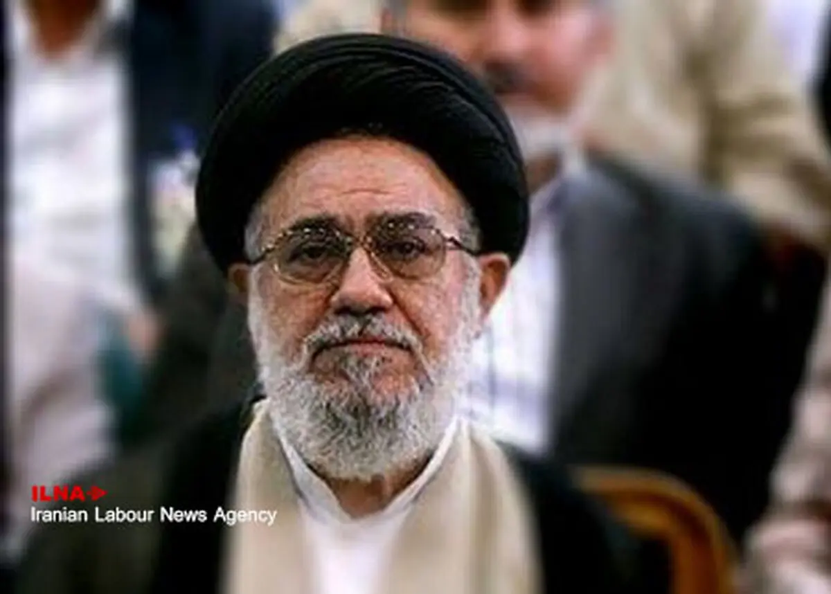 خاطرات آیت‌الله موسوی خوئینی‌ها از لحظه رحلت امام/ پیشنهاد تشکیل شورای رهبری در بیمارستان مطرح شد
