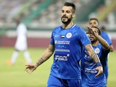 مهاجم سابق رئال مادرید و تیم ملی اسپانیا به لالیگا بازگشت