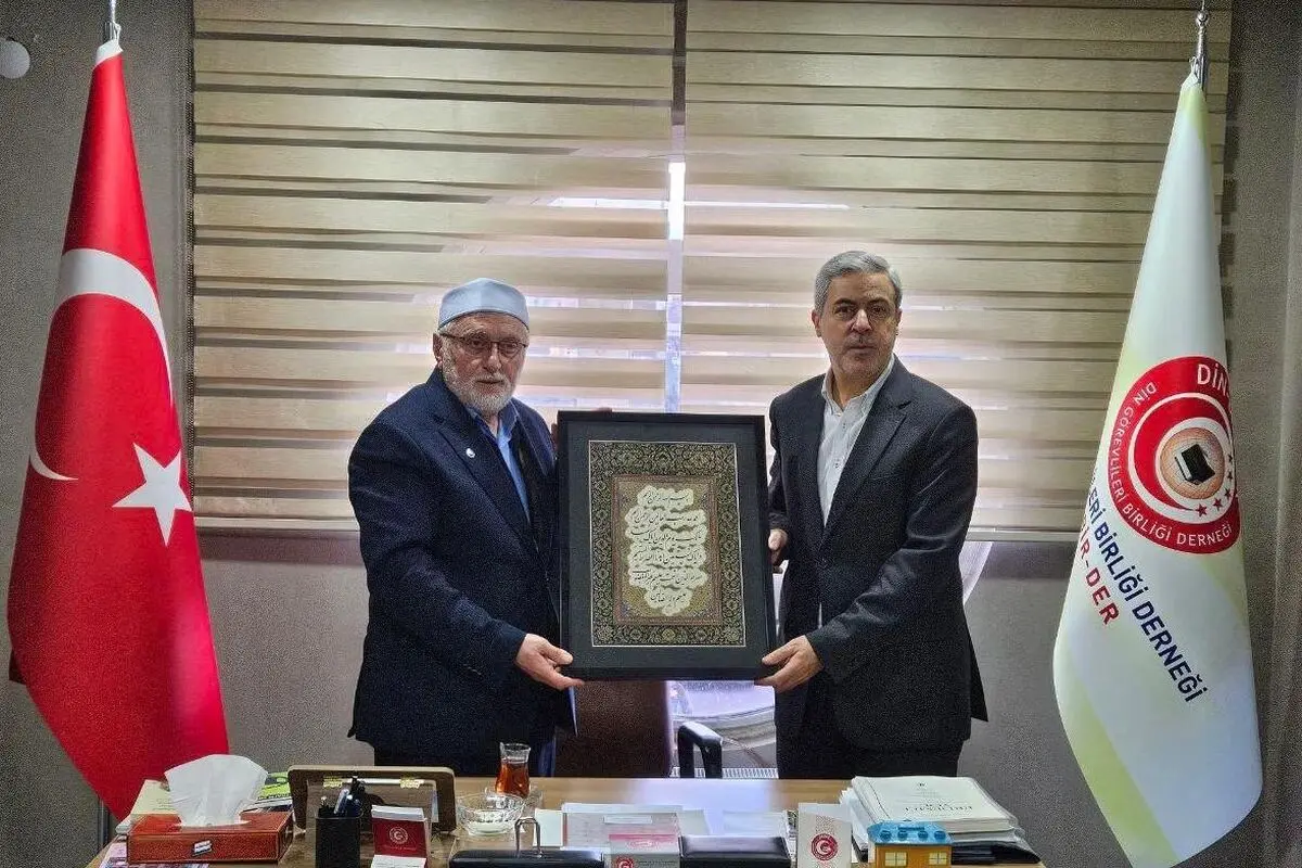 ایستادگی ایران در برابر فشار آمریکا، مسلمانان جهان را خوشحال کرد