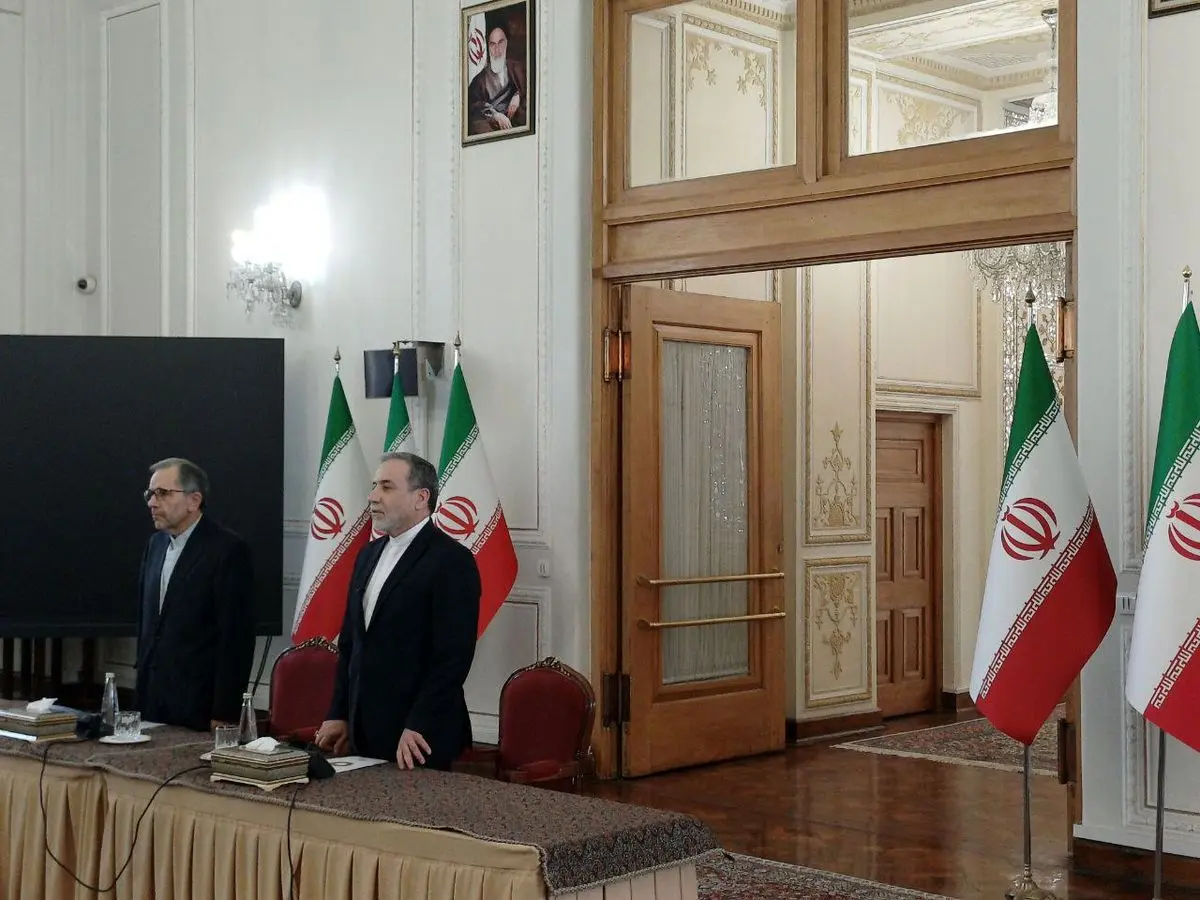 دیدار عراقچی با سفرا و روسای نمایندگیهای خارجی و بینالمللی مقیم تهران