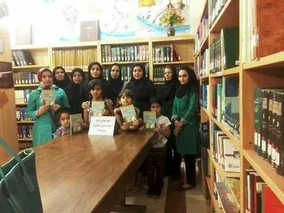 جمع‌خوانی کتاب "دوست مهربان کبوترها"