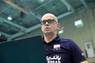 مربی ایتالیایی تیم ملی والیبال: کنار مردم ایران هستم