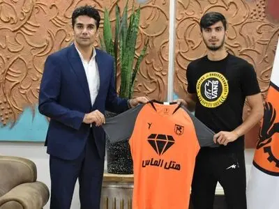مدافع تیم ملی امید به مس رفسنجان پیوست