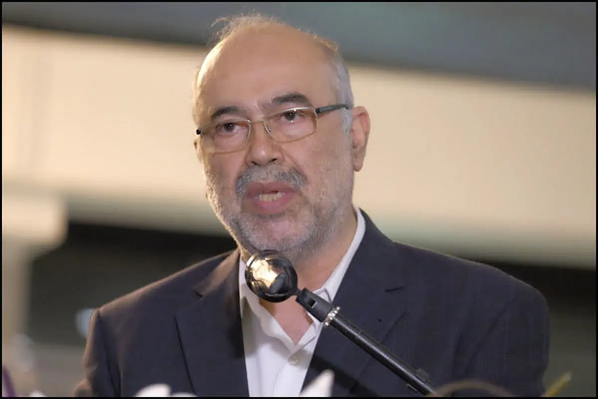 تفرقه مدیران باعث ایجاد مشکلات در فرودگاه امام بود/ توسعه فرودگاه امام را فدای توسعه منطقه آزاد نمی‌کنیم