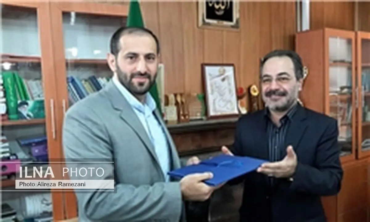 نماینده منتخب مردم آستارا اعتبارنامه خود را دریافت کرد