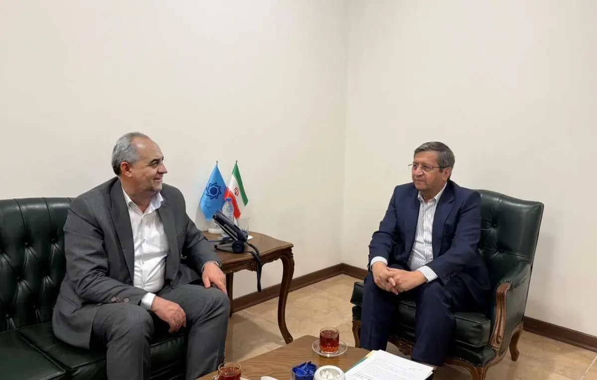 مطالبات اقتصادی آذربایجان‌شرقی روی میز بانک مرکزی