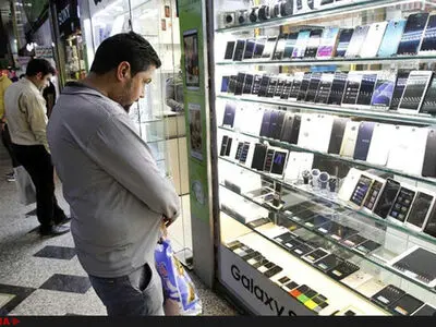 جدول قیمت انواع موبایل‌های پرچمدار در بازار تهران